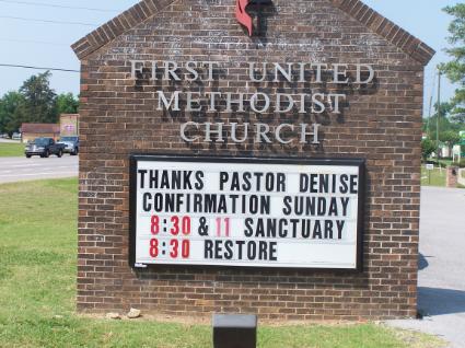Sign Thanking Pastor Denise
